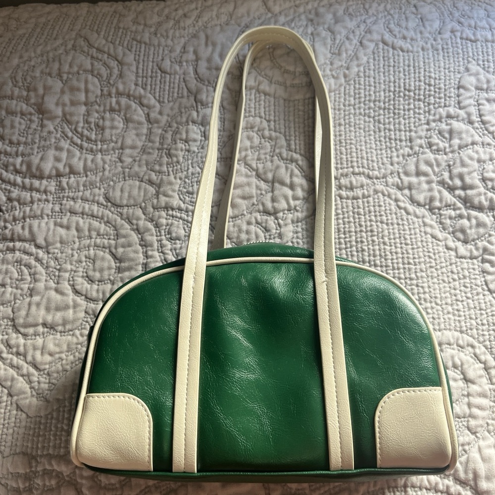 Retro purse